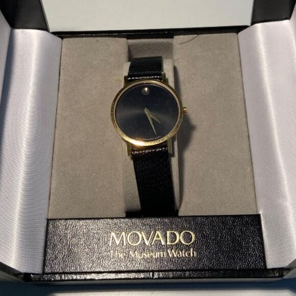 Movado Museum Watch with original lizard band - Picture 1 of 5